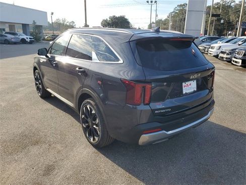 New 2025 Kia Sorento EX image 3