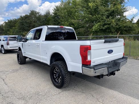 Used 2019 Ford F250 Lariat image 19