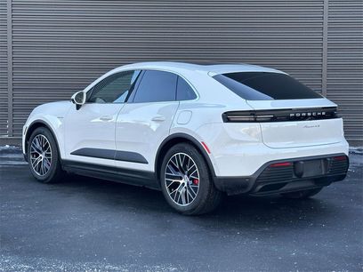 New 2025 Porsche Macan 4S Electric