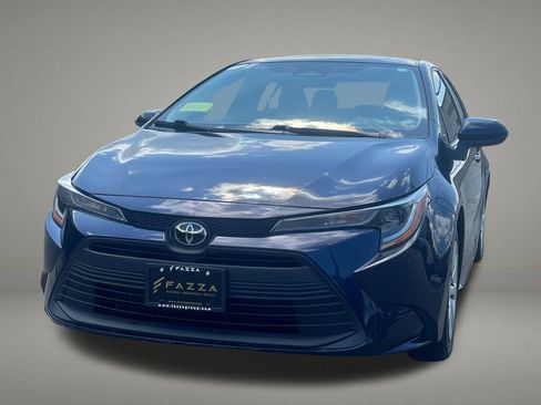 Used 2024 Toyota Corolla LE FWD image 1