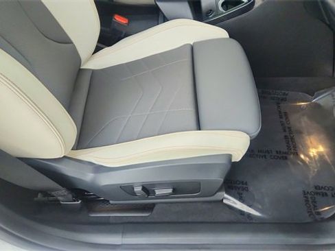 Used 2025 BMW X2 M35i image 24