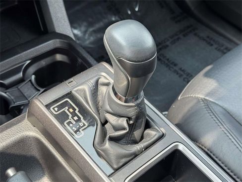 Used 2023 Toyota Tacoma TRD Off-Road image 32