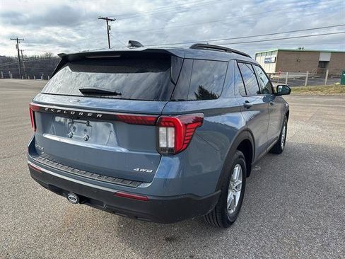 New 2026 Ford Explorer Active image 4