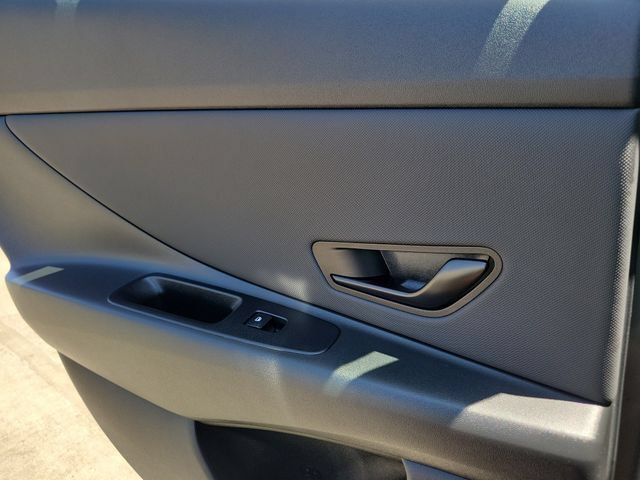 New 2026 Hyundai Elantra SEL Sport FWD image 22