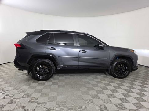 Used 2020 Toyota RAV4 XSE image 9