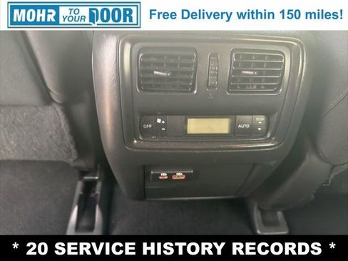 Used 2020 Nissan Pathfinder S image 34