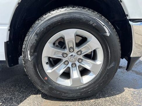 Used 2023 RAM 1500 Laramie AWD/4WD image 30