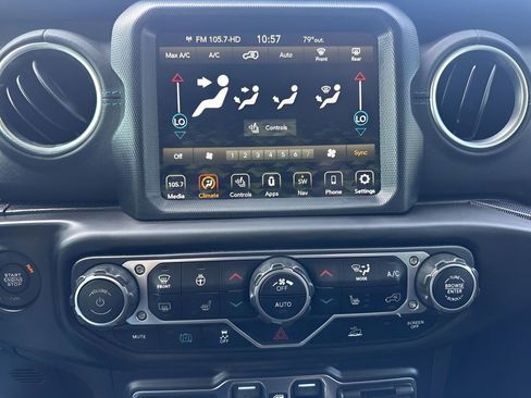 Used 2023 Jeep Wrangler Unlimited Rubicon 4xe w/ Steel Bumper Group image 18