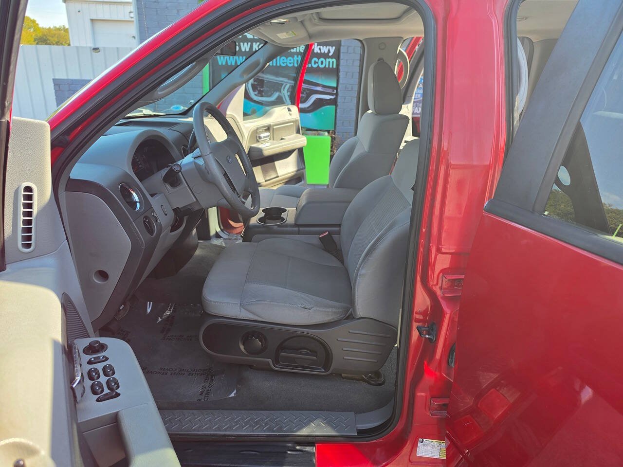 Used 2007 Ford F150 XLT RWD image 15