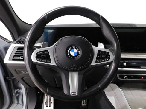 Used 2024 BMW X6 xDrive40i AWD/4WD image 38