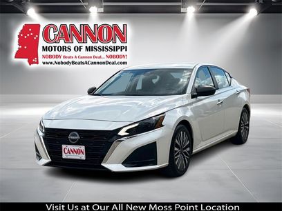 Used 2024 Nissan Altima 2.5 SV