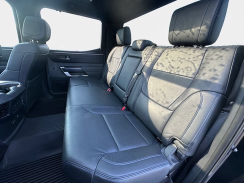 Used 2023 Toyota Tundra Platinum AWD/4WD image 27