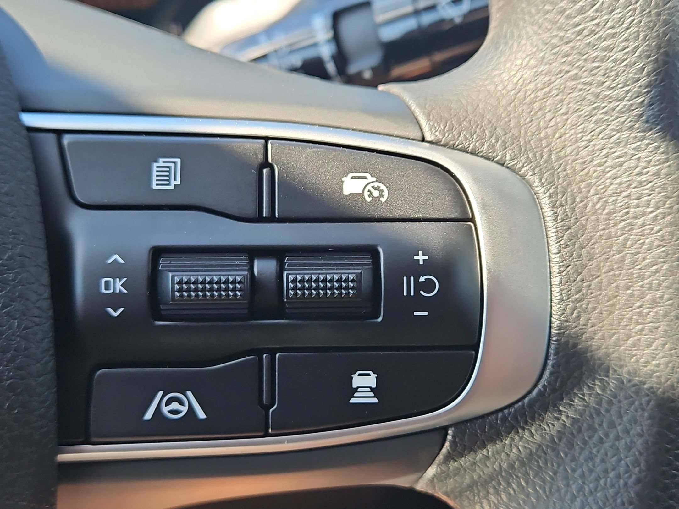 New 2026 Kia K5 LXS FWD image 23