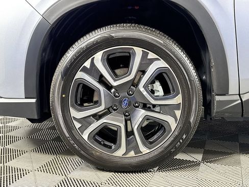 Used 2026 Subaru Ascent Limited AWD/4WD image 33