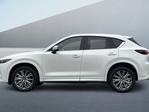 New 2025 MAZDA CX-5 Signature image 6