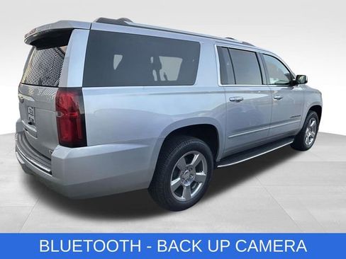 Used 2018 Chevrolet Suburban Premier image 4