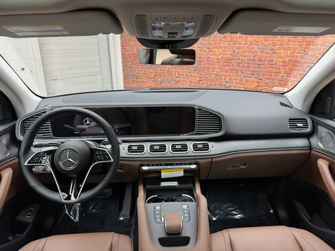 New 2026 Mercedes-Benz GLE 450 4MATIC image 12
