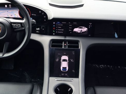 Certified 2024 Porsche Taycan image 20