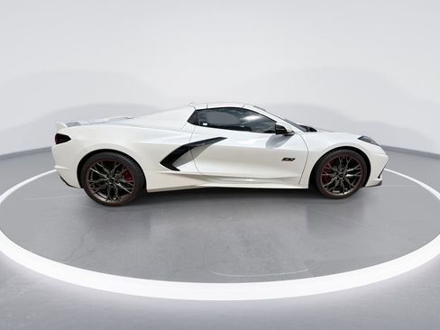 Used 2023 Chevrolet Corvette Stingray Premium Conv w/ Z51 Performance Package RWD image 9