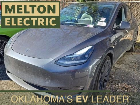 Used 2022 Tesla Model Y Performance image 1