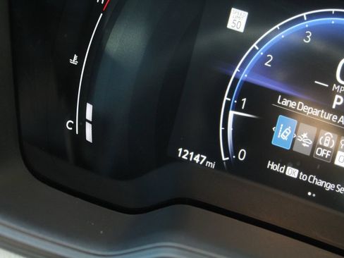 Used 2026 Toyota Corolla Cross L FWD image 20