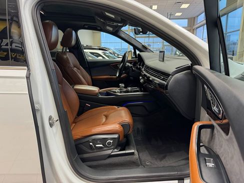Used 2019 Audi Q7 3.0T Prestige image 16