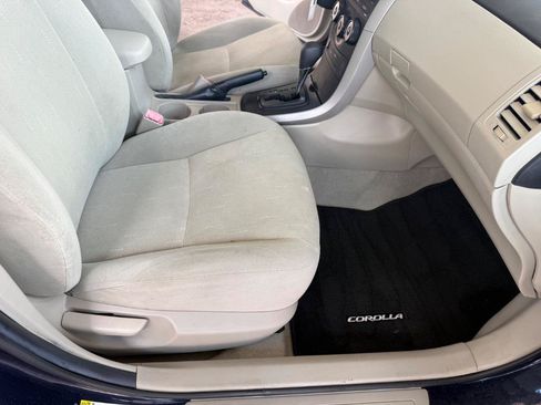 Used 2013 Toyota Corolla L FWD image 29