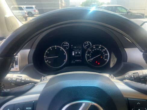 Used 2020 Lexus GX 460 Luxury w/ Luxury Sport Package AWD/4WD image 15