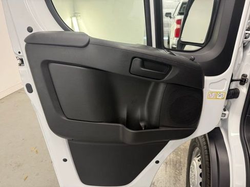 New 2025 RAM ProMaster 1500 w/ Premium Convenience Group image 12