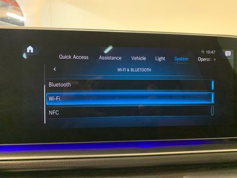 Used 2023 Mercedes-Benz GLE 53 AMG 4MATIC w/ Exterior Lighting Package image 47