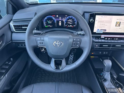 Certified 2026 Toyota Camry XSE FWD image 14