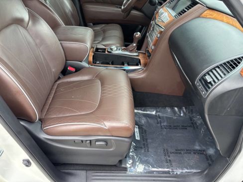 Used 2016 INFINITI QX80 Limited image 14