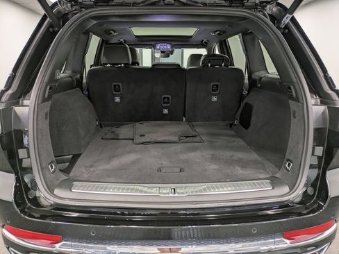 Used 2025 Jeep Grand Cherokee Overland AWD/4WD image 25