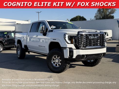 Used 2024 GMC Sierra 2500 Denali Ultimate image 1