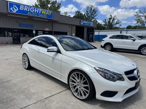 Used 2015 Mercedes-Benz E 400 4MATIC Coupe image 3