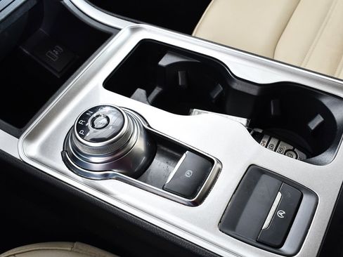 Used 2023 Ford Edge SEL w/ Convenience Package image 31