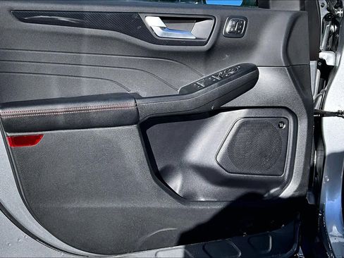 Used 2023 Ford Escape ST-Line Elite w/ Premium Technology Package image 22