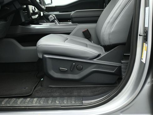 New 2025 Ford F150 Lightning Flash image 10