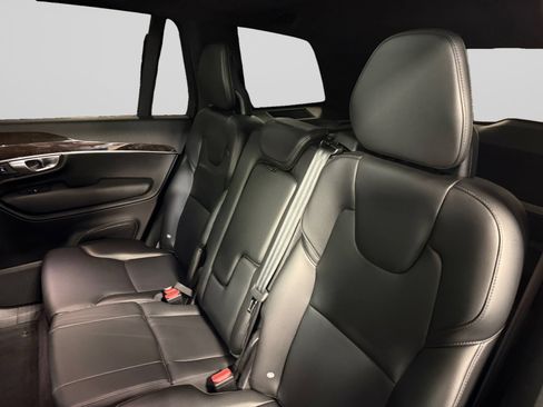 Used 2018 Volvo XC90 T5 Momentum w/ Convenience Package AWD/4WD image 21