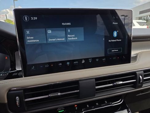 Used 2023 Lincoln Corsair FWD image 11