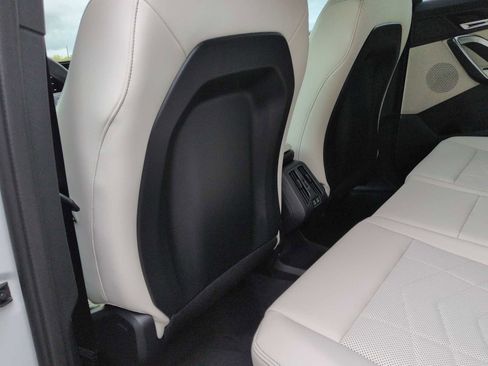 New 2026 BMW X1 xDrive28i w/ Technology Package AWD/4WD image 17