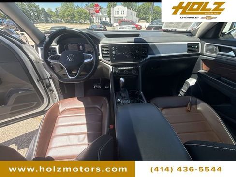 Used 2023 Volkswagen Atlas SEL Premium AWD/4WD image 21