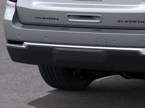 New 2026 GMC Yukon Elevation w/ Elevation Premium Package AWD/4WD image 14