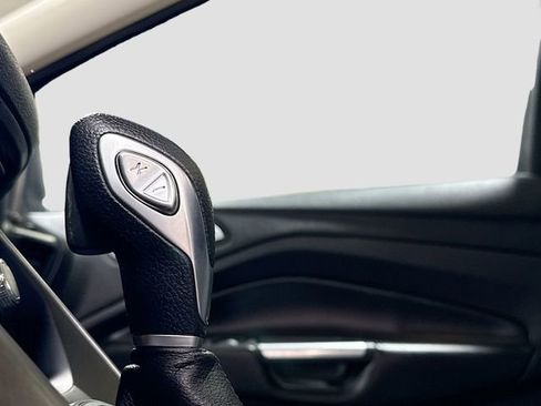 Used 2014 Ford Escape SE w/ Equipment Group 201A image 18