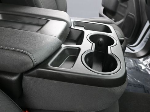 Used 2025 Chevrolet Silverado 2500 Custom w/ Custom Value Package image 23