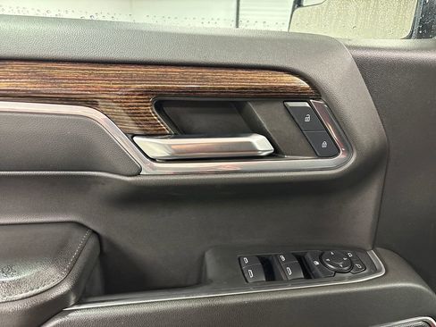 Used 2024 GMC Sierra 1500 Elevation image 22