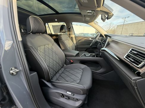 New 2026 Volkswagen Atlas SEL Premium R-Line image 27