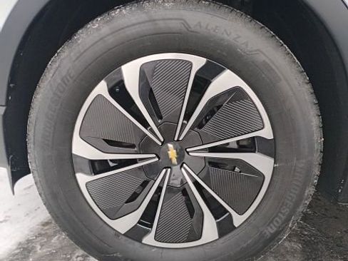 New 2026 Chevrolet Blazer EV LT image 9