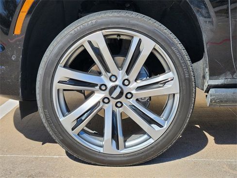 Used 2025 Cadillac Escalade Sport Platinum image 10