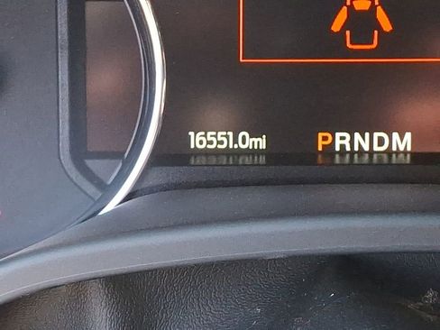 Used 2022 Ford F350 Lariat w/ Chrome Package image 20